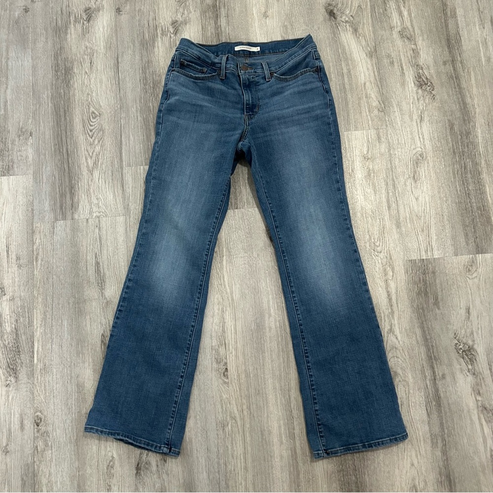 Levi’s Classic Bootcut Low Rise Jeans Denim Womens 6 Medium Wash Western Cowgirl